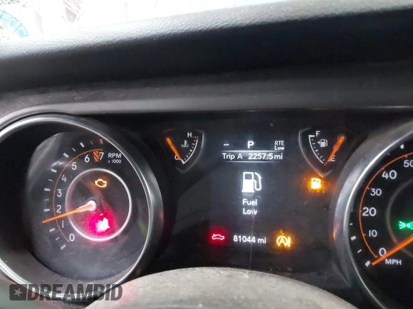2021 Jeep Gladiator Willys with VIN 1C6HJTAG9ML535479, listed as a IAAI auction lot 41212241 with 81,044 mi miles and . Bid and sale history available at DreamBid. Image 7.