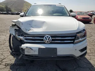 2020 Volkswagen Tiguan S z VIN 3VV1B7AX3LM152439, wystawiony jako Copart lot #53752395 z przebiegiem 48 362 mil mil oraz Szkoda całkowita • Salvage title. Historia ofert i sprzedaży dostępna na DreamBid. Obrazek 5.
