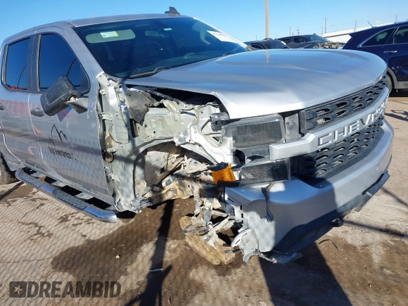 2020 Chevrolet Silverado 1500 Custom with VIN 3GCPWBEH2LG182016, listed as a IAAI auction lot 41364095 with 132,486 mi miles. Bid and sale history available at carsss.com. Image 6.