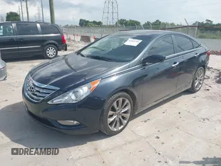 2011 Hyundai Sonata SE z VIN 5NPEC4AB4BH178519, wystawiony jako IAAI lot #42369746 z przebiegiem 107 067 mil mil oraz . Historia ofert i sprzedaży dostępna na DreamBid. Obrazek 2.