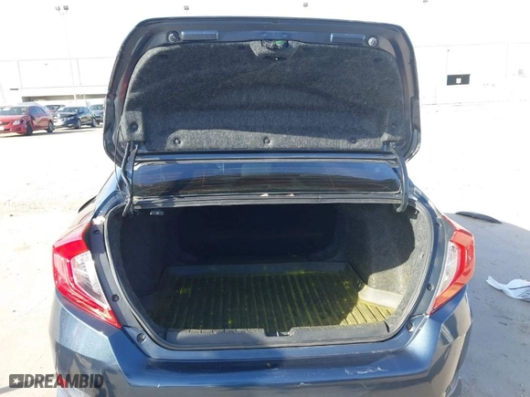 2017 Honda Civic Sedan LX with VIN 19XFC2F55HE075957, listed as a IAAI auction lot 41713041 with 61,538 mi miles. Bid and sale history available at carsss.com. Image 17.