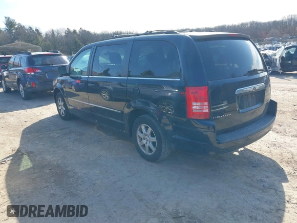 2010 Chrysler Town & Country Touring with VIN 2A4RR5D16AR142271, listed as a IAAI auction lot 41733399 with 181,352 mi miles. Bid and sale history available at carsss.com. Image 3.