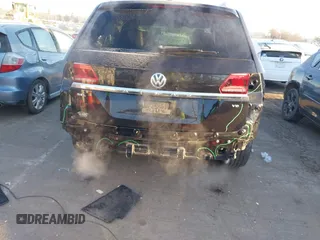 2019 Volkswagen Atlas SEL with VIN 1V2ER2CAXKC547918, listed as a IAAI auction lot 41278157 with 48,175 mi miles and . Bid and sale history available at DreamBid. Image 6.