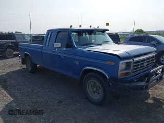 1985 Ford F-250 with VIN 1FTHX25L8FKA37064, listed as a IAAI auction lot 42373947 with 12,428 mi miles and . Bid and sale history available at DreamBid. Image 1.