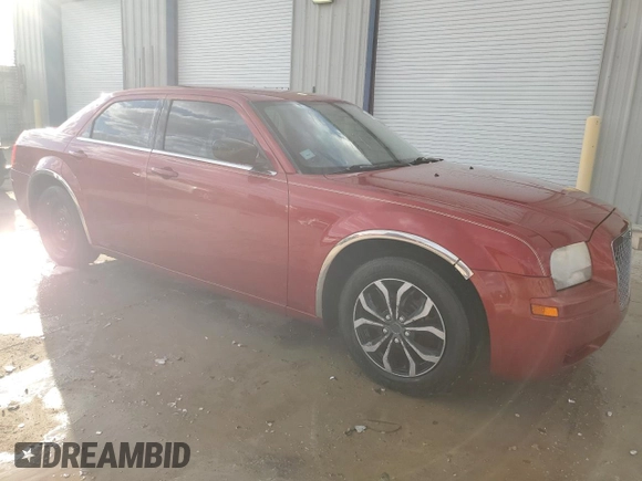 2007 Chrysler 300 with VIN 2C3KA43R87H877157, listed as a Copart auction lot 48135695 with 208,878 mi miles and Salvage Title. Bid and sale history available at carsss.com. Image 4.