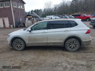 2021 Volkswagen Tiguan SE with VIN 3VV2B7AX4MM009456, listed as a IAAI auction lot 41876861 with 72,203 mi miles. Bid and sale history available at carsss.com. Image 14.
