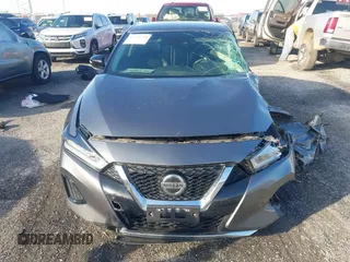 2020 Nissan Maxima SV with VIN 1N4AA6CV5LC360868, listed as a IAAI auction lot 41446538 with 95,256 mi miles. Bid and sale history available at carsss.com. Image 6.