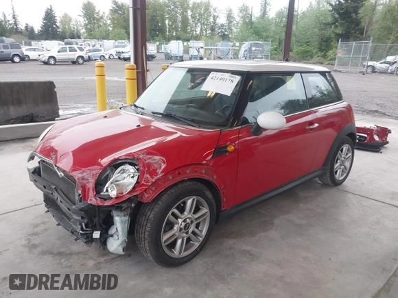 2012 MINI Hardtop with VIN WMWSU3C58CT262077, listed as a IAAI auction lot 42140178 with 70,099 mi miles and . Bid and sale history available at DreamBid. Image 18.