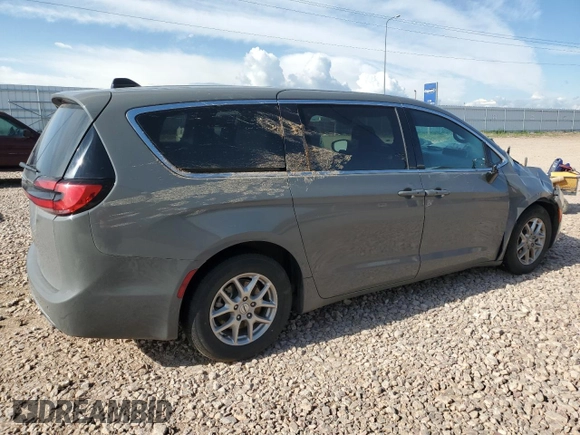 2025 Chrysler Pacifica Select z VIN 2C4RC1BG5SR504762, wystawiony jako Copart lot #59277015 z przebiegiem 20 371 mil mil oraz Czysty tytuł • Clean title. Historia ofert i sprzedaży dostępna na DreamBid. Obrazek 3.