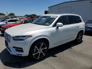 2021 Volvo XC90 Inscription Expression with VIN YV4BR00K9M1765639, listed as a Copart auction lot 61036325 with 75,776 mi miles and Clean title. Bid and sale history available at DreamBid. Image 1.