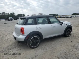 2016 MINI Countryman with VIN WMWZB3C50GWR48610, listed as a Copart auction lot 44028035 with 69,801 mi miles and Salvage title. Bid and sale history available at DreamBid. Image 3.