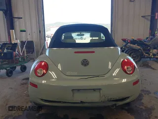 2010 Volkswagen Beetle with VIN 3VWRG3AL1AM003482, listed as a IAAI auction lot 42191257 with 76,072 mi miles and . Bid and sale history available at DreamBid. Image 16.