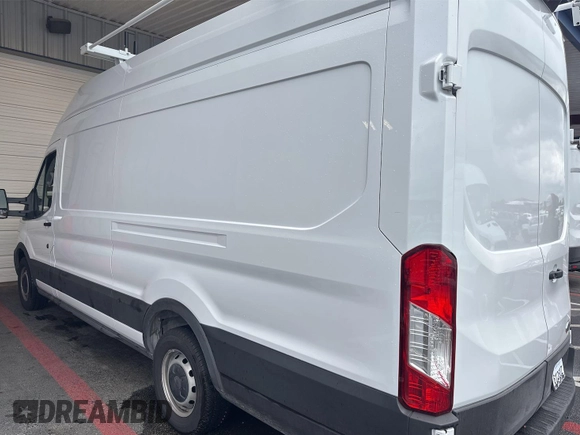 2023 Ford Transit Cargo z VIN 1FTBR3X85PKB84622, wystawiony jako IAAI lot #42742574 z przebiegiem 3 429 mil mil oraz . Historia ofert i sprzedaży dostępna na DreamBid. Obrazek 19.