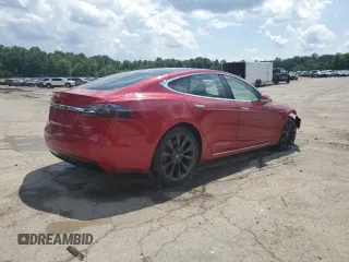 2020 Tesla Model S Long Range with VIN 5YJSA1E25LF412216, listed as a Copart auction lot 62078295 with 45,384 mi miles and Salvage title. Bid and sale history available at DreamBid. Image 3.