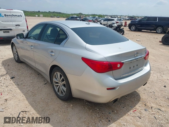 2015 Infiniti Q50 Premium with VIN JN1BV7AP0FM342504, listed as a IAAI auction lot 42127971 with 266,794 mi miles. Bid and sale history available at carsss.com. Image 3.