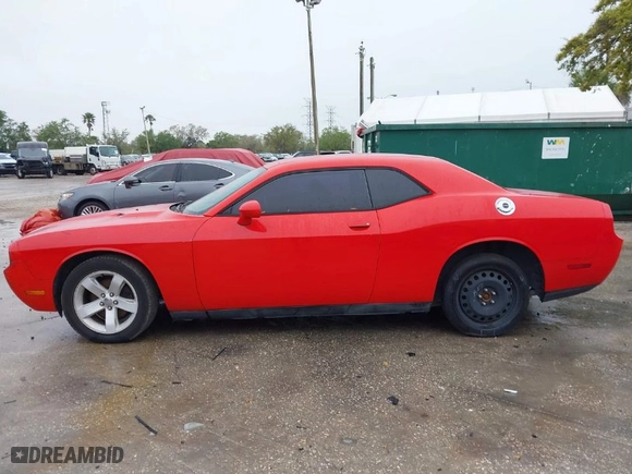 2014 Dodge Challenger SXT with VIN 2C3CDYAG5EH184841, listed as a IAAI auction lot 41759913 with 109,803 mi miles. Bid and sale history available at carsss.com. Image 14.