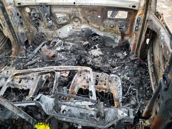 2021 Mercedes-Benz GLE 350 z VIN 4JGFB4JB1MA486373, wystawiony jako Copart lot #45416925 z przebiegiem Nie podano mil oraz Nie do naprawy • Non repairable. Historia ofert i sprzedaży dostępna na DreamBid. Obrazek 8.