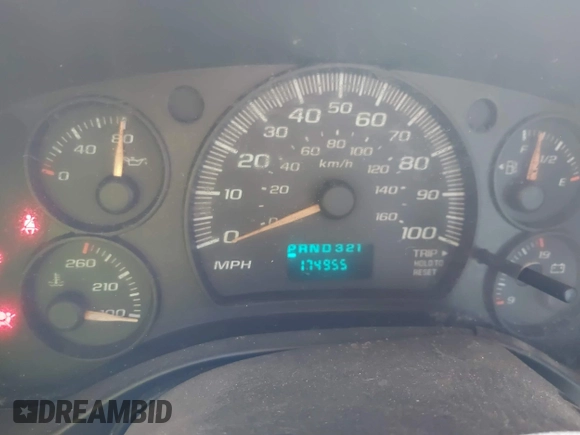 2007 Chevrolet Express Cargo Van with VIN 1GCGG25V571104532, listed as a IAAI auction lot 41718875 with 174,955 mi miles. Bid and sale history available at carsss.com. Image 15.
