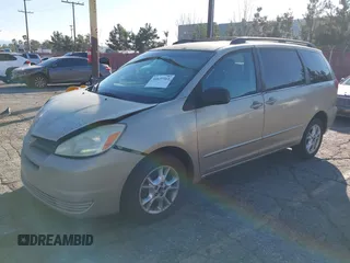 2005 Toyota Sienna LE with VIN 5TDBA23C75S032357, listed as a IAAI auction lot 41637161 with 169,415 mi miles. Bid and sale history available at carsss.com. Image 2.