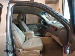 2010 Chevrolet Tahoe LT with VIN 1GNMCBE35AR114622, listed as a IAAI auction lot 41974795 with 248,109 mi miles and . Bid and sale history available at DreamBid. Image 5.