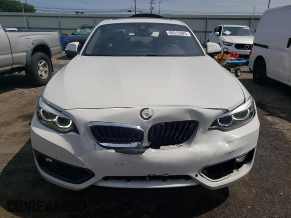 2019 BMW 2 Series 230i xDrive with VIN WBA2J3C50K7D27538, listed as a Copart auction lot 65215523 with 26,910 mi miles. Bid and sale history available at carsss.com. Image 5.