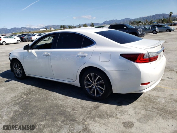 2016 Lexus ES 300h Hybrid with VIN JTHBW1GG8G2102885, listed as a Copart auction lot 46262003 with 98,444 mi miles. Bid and sale history available at carsss.com. Image 2.