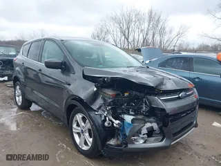 2016 Ford Escape SE with VIN 1FMCU9GXXGUC53589, listed as a IAAI auction lot 42017364 with 89,394 mi miles. Bid and sale history available at carsss.com. Image 1.