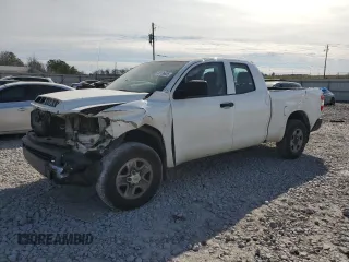2017 Toyota Tundra 2WD SR with VIN 5TFRM5F17HX120471, listed as a Copart auction lot 89196805 with 211,442 mi miles and Salvage Title. Bid and sale history available at carsss.com. Image 1.