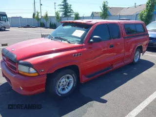 2000 Dodge Dakota z VIN 1B7GL22X8YS763265, wystawiony jako IAAI lot #42392871 z przebiegiem 195 909 mil mil oraz . Historia ofert i sprzedaży dostępna na DreamBid. Obrazek 2.