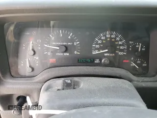 1999 Jeep Cherokee Sport with VIN 1J4FF68S2XL570795, listed as a Copart auction lot 61860585 with 320,467 mi miles and Salvage title. Bid and sale history available at DreamBid. Image 9.