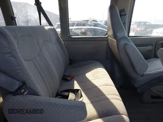 2001 Chevrolet Express with VIN 1GAHG39R211180863, listed as a IAAI auction lot 41855235 with 148,672 mi miles. Bid and sale history available at carsss.com. Image 8.