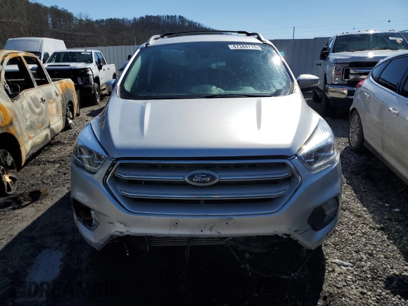 2019 Ford Escape Titanium with VIN 1FMCU9J98KUB53669, listed as a Copart auction lot 47344715 with 84,051 mi miles and Salvage title. Bid and sale history available at DreamBid. Image 5.