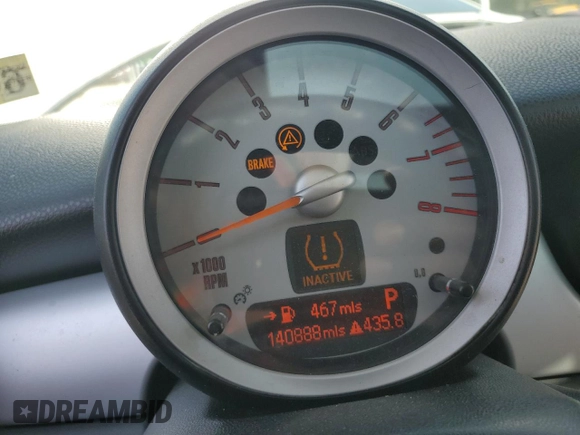 2010 MINI Hardtop с VIN WMWMF3C5XATZ25066, выставлен на аукционе Copart как лот 60396455 с пробегом 140 888 миль миль и Чистый • Clean title. История ставок и продаж доступна на DreamBid. Изображение 10.