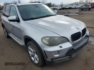 2013 BMW X5 xDrive50i with VIN 5UXZV8C52DL899056, listed as a Copart auction lot 53461625 with 186,598 mi miles and Clean title. Bid and sale history available at DreamBid. Image 4.