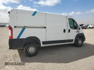 2022 Ram ProMaster Cargo with VIN 3C6LRVAG5NE121737, listed as a Copart auction lot 86058334 with 136,813 mi miles and Salvage Title. Bid and sale history available at carsss.com. Image 3.