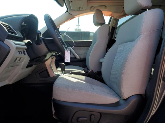 2018 Subaru Forester Premium with VIN JF2SJAEC2JH405781, listed as a Copart auction lot 53110915 with 87,122 mi miles and Salvage Title. Bid and sale history available at carsss.com. Image 7.