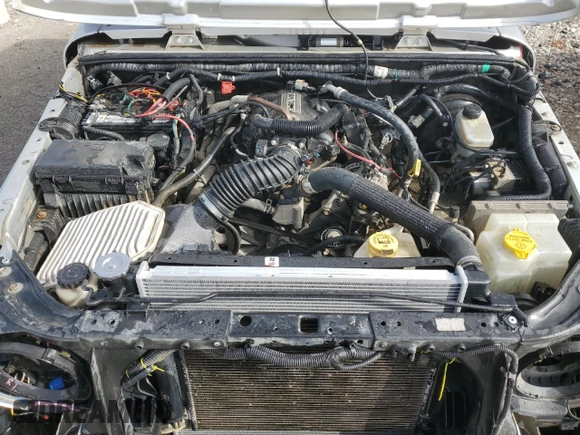 2008 Jeep Wrangler X with VIN 1J4FA241X8L629436, listed as a Copart auction lot 47578485 with 142,367 mi miles and Non Repairable. Bid and sale history available at DreamBid. Image 12.