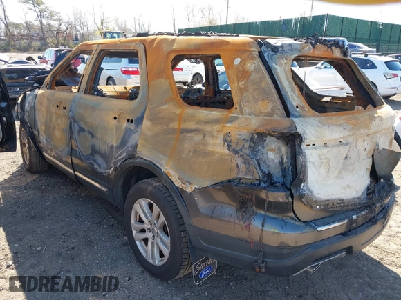 2018 Ford Explorer XLT with VIN 1FM5K8DH4JGC89502, listed as a IAAI auction lot 42067479 with 105,888 mi miles and . Bid and sale history available at DreamBid. Image 3.