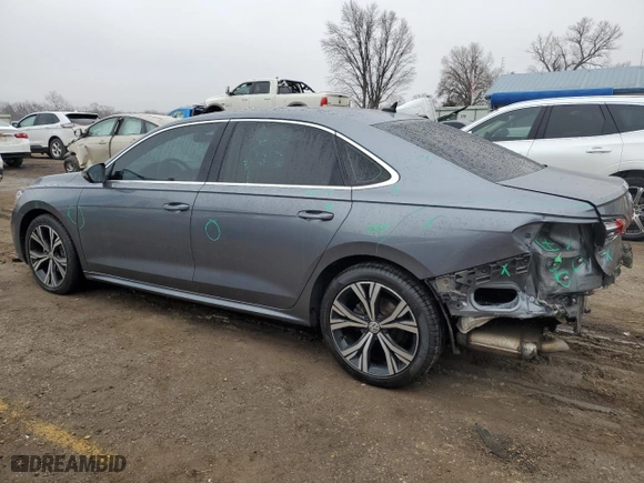 2021 Volkswagen Passat 2.0T SE with VIN 1VWSA7A33MC012734, listed as a Copart auction lot 43772795 with 85,579 mi miles and Salvage Title. Bid and sale history available at carsss.com. Image 2.
