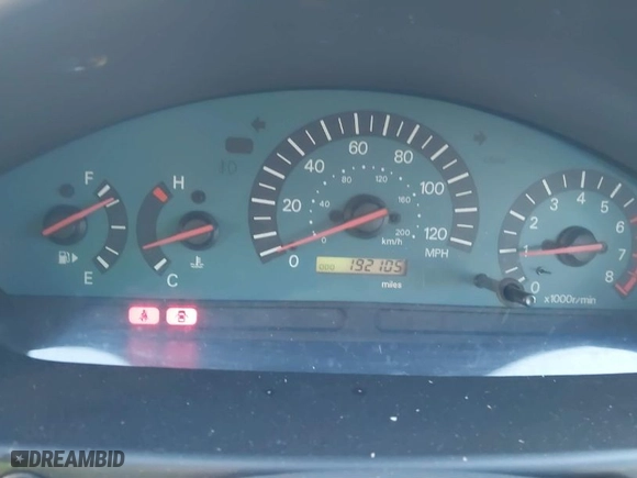 2003 Mitsubishi Galant ES with VIN 4A3AA46G23E093220, listed as a IAAI auction lot 41287155 with 192105 miles. Bid and sale history available at carsss.com. Image 7.