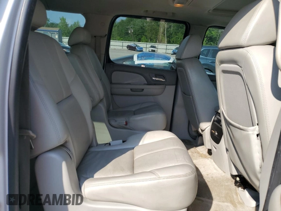2007 Chevrolet Suburban LTZ with VIN 1GNFK16Y77R376764, listed as a Copart auction lot 64812405 with 223,464 mi miles and Clean title. Bid and sale history available at DreamBid. Image 11.