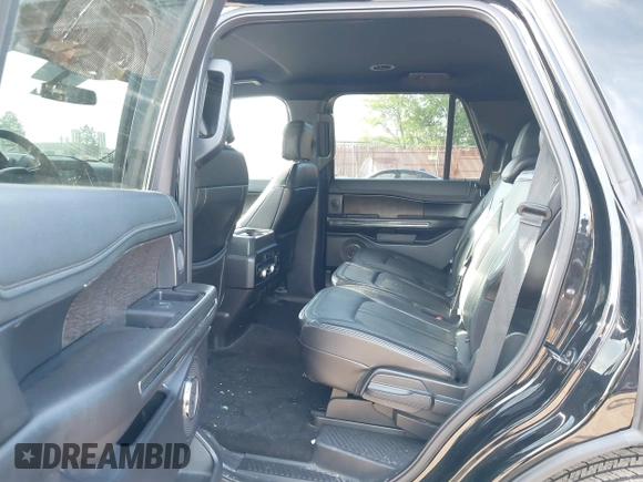 2018 Ford Expedition Limited with VIN 1FMJU1KT4JEA47697, listed as a IAAI auction lot 41996957 with 106,873 mi miles and . Bid and sale history available at DreamBid. Image 8.