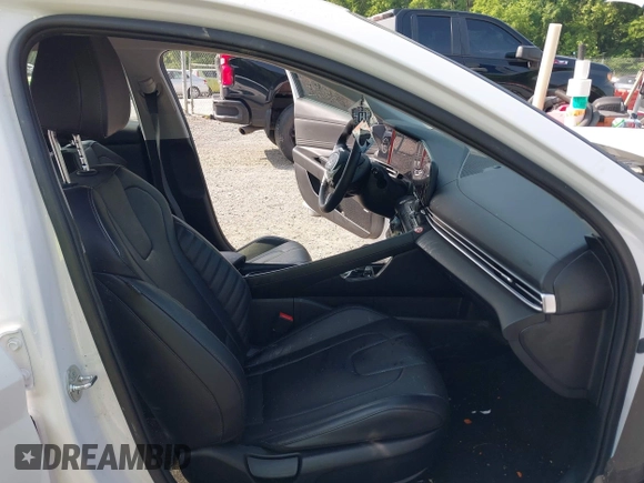 2024 Hyundai Elantra Limited с VIN KMHLP4DG9RU800577, выставлен на аукционе IAAI как лот 42484059 с пробегом 24 731 миль миль и . История ставок и продаж доступна на DreamBid. Изображение 5.
