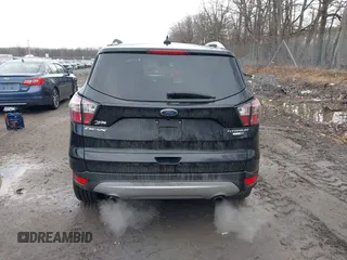 2018 Ford Escape Titanium с VIN 1FMCU9J99JUA14598, выставлен на аукционе IAAI как лот 41859368 с пробегом 59 438 миль миль и . История ставок и продаж доступна на DreamBid. Изображение 16.