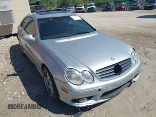 2004 Mercedes-Benz CLK-Class 5.0L with VIN WDBTJ75J54F076383, listed as a IAAI auction lot 41625538 with 160,585 mi miles. Bid and sale history available at carsss.com. Image 1.