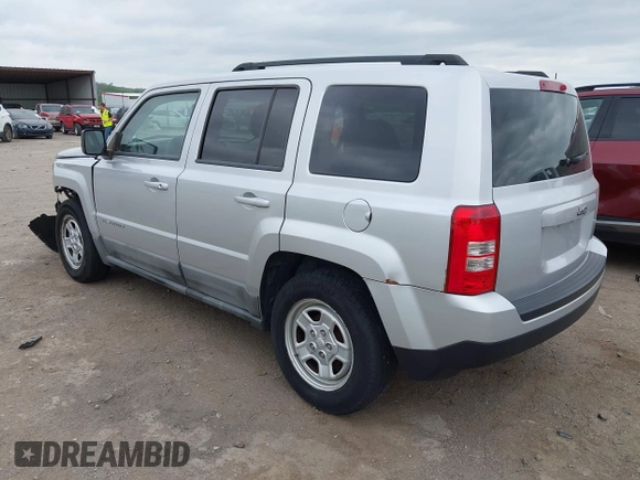 2011 Jeep Patriot Sport with VIN 1J4NT1GA1BD108246, listed as a IAAI auction lot 42010042 with 118,472 mi miles and . Bid and sale history available at carsss.com. Image 3.