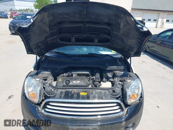 2012 MINI Countryman z VIN WMWZB3C50CWM29681, wystawiony jako IAAI lot #42408117 z przebiegiem 157 105 mil mil oraz . Historia ofert i sprzedaży dostępna na DreamBid. Obrazek 10.