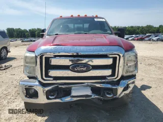 2014 Ford F-350 XLT with VIN 1FT8W3BTXEEA72697, listed as a Copart auction lot 63914115 with 230,834 mi miles and Salvage title. Bid and sale history available at DreamBid. Image 5.