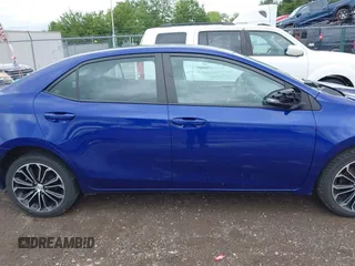 2016 Toyota Corolla L z VIN 5YFBURHE3GP439470, wystawiony jako IAAI lot #42307709 z przebiegiem 78 715 mil mil oraz . Historia ofert i sprzedaży dostępna na DreamBid. Obrazek 14.