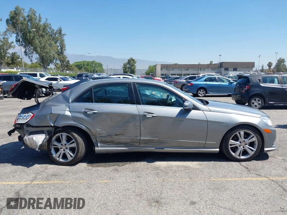 2013 Mercedes-Benz E 350 Luxury with VIN WDDHF5KB9DA728662, listed as a IAAI auction lot 42673110 with 102,824 mi miles and . Bid and sale history available at DreamBid. Image 13.